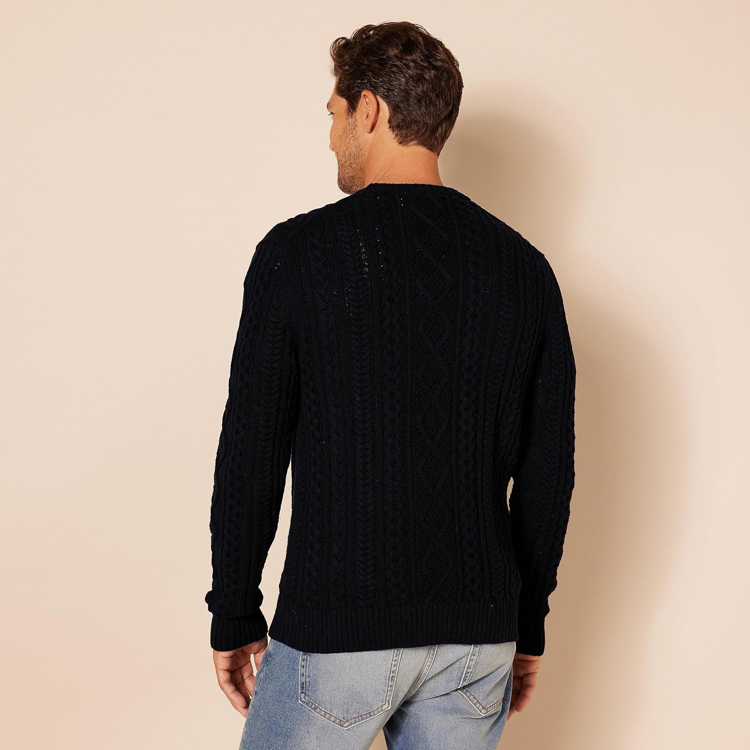 Thumbnail 1 de Amazon Essentials Herren-Pullover mit Rundhalsausschnitt aus 100% Baumwolle und Zopfmuster