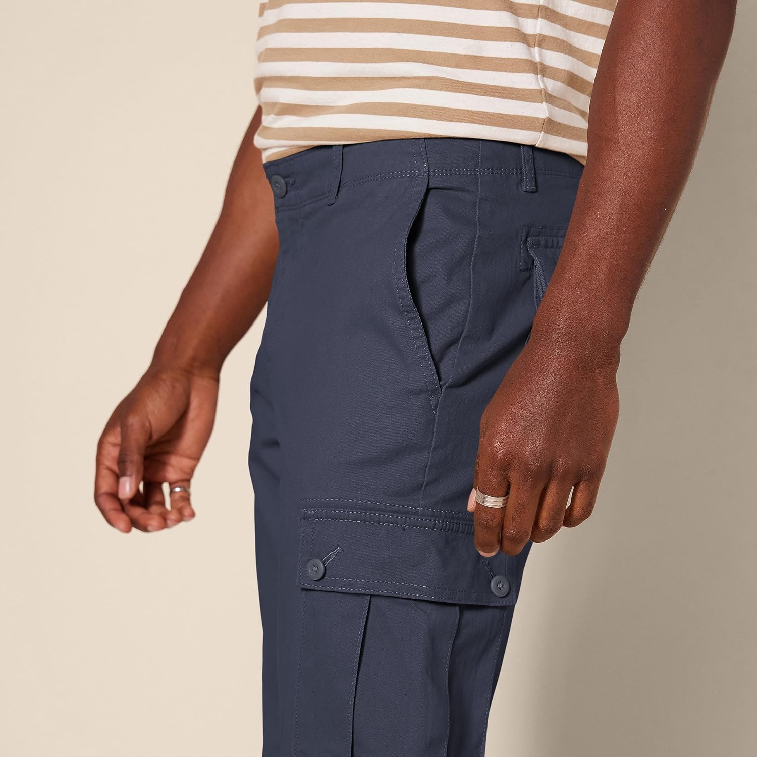 Thumbnail 2 de Amazon Essentials Herren Schmal geschnittene Stretch-Cargohose (Big & Tall)