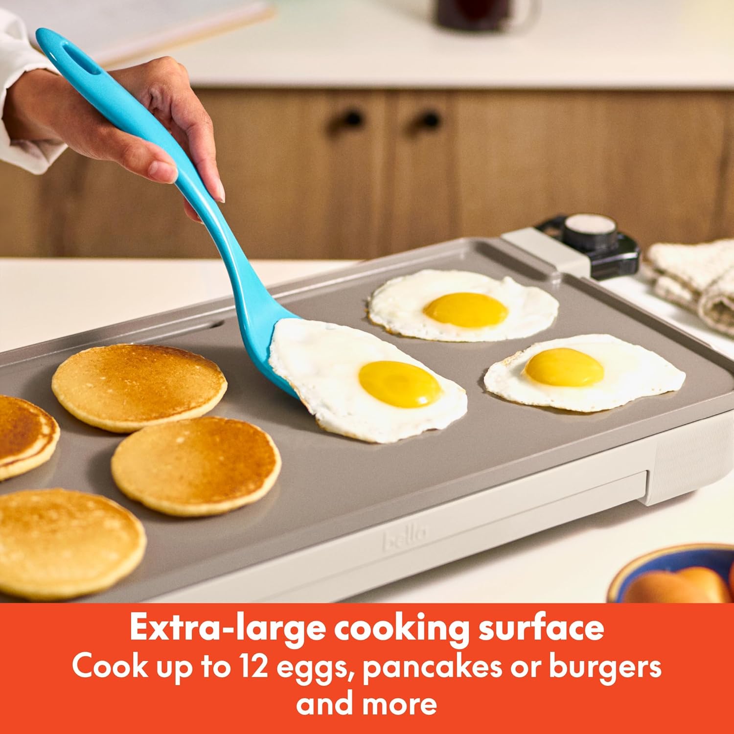 Detalle 2 de 10" x 20" Electric Griddle with Warming Tray (EverGood™ Ceramic Nonstick) by Bella — Removable Temperature Probe