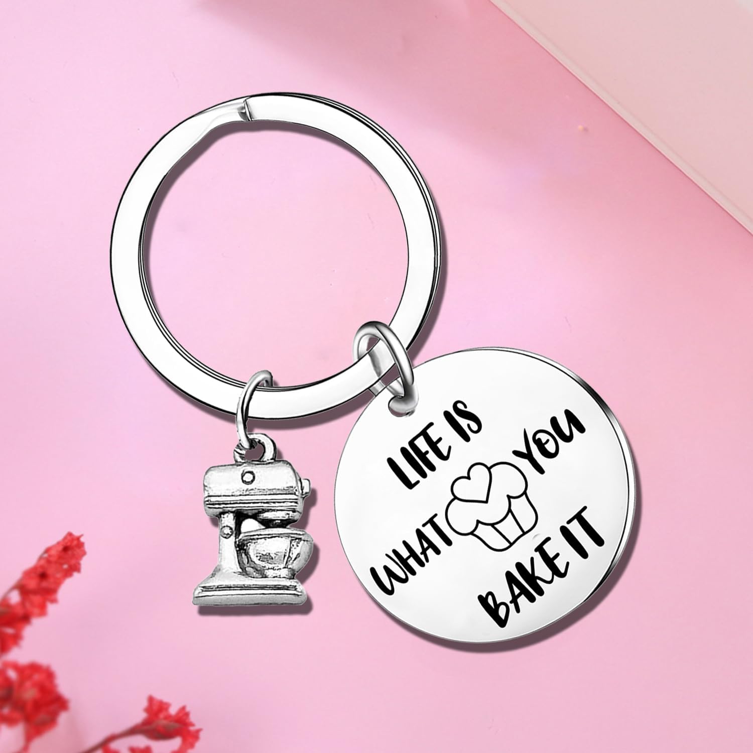 Thumbnail 1 de Tihnvk Baking Gifts: Engraved Life Is What You Bake It Keyring for Bakers and Culinary Fans