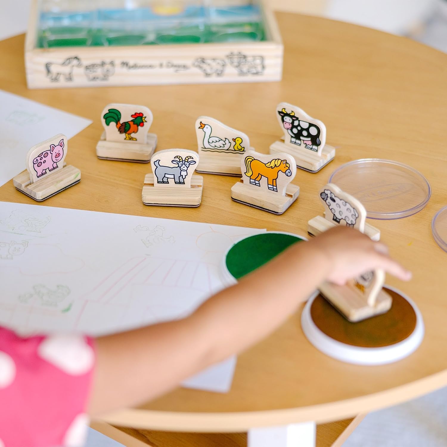 Detalle 2 de Melissa & Doug My First Wooden Stamp Set 8pc