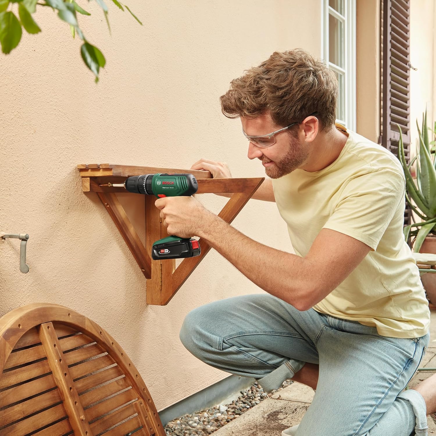 Thumbnail 4 de Bosch EasyImpact 18V-38 cordless combi drill kit with 2.5Ah battery and carrying case