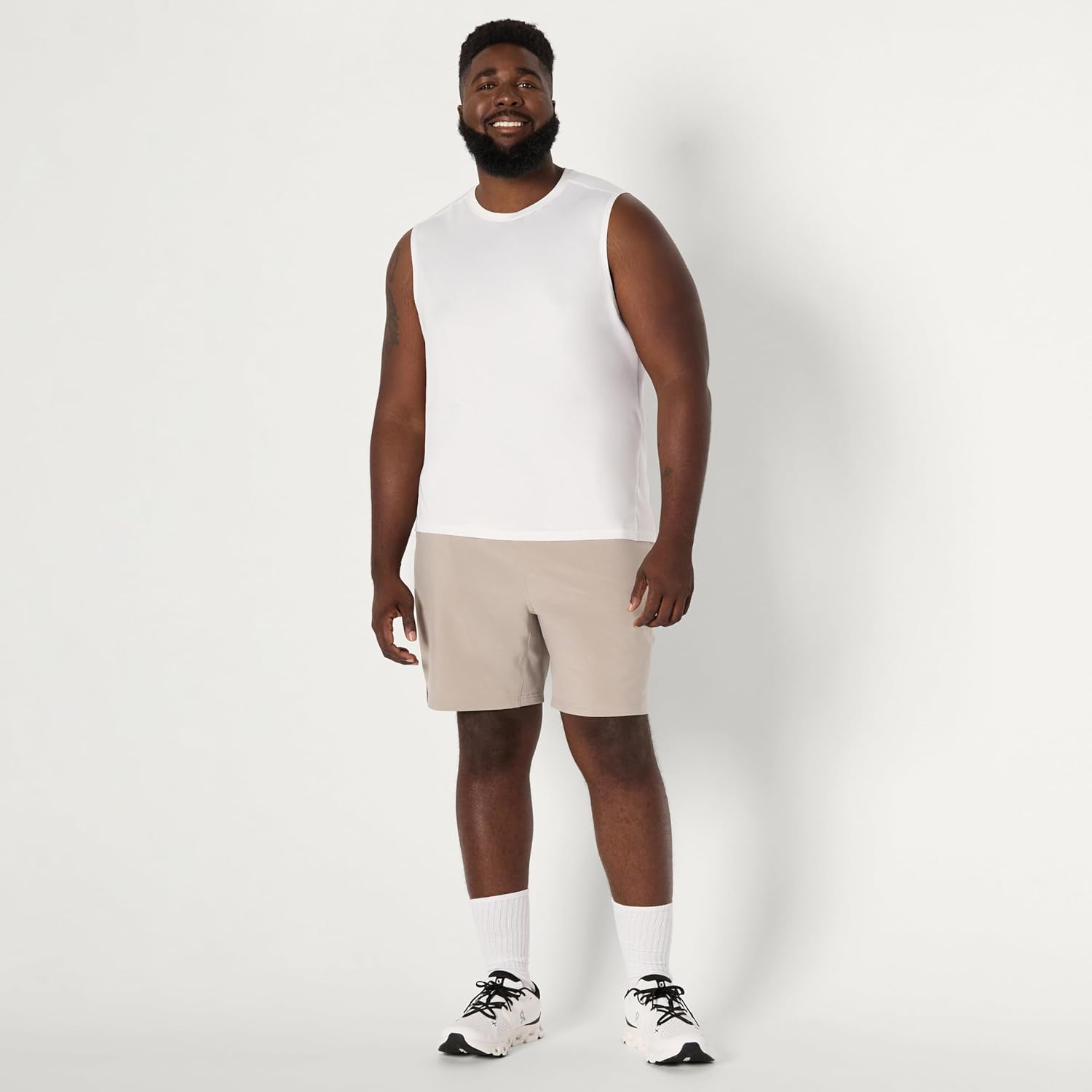 Thumbnail 6 de Amazon Essentials Men's Active Quick Dry Tech Stretch Lightweight Sleeveless Muscle Shirt