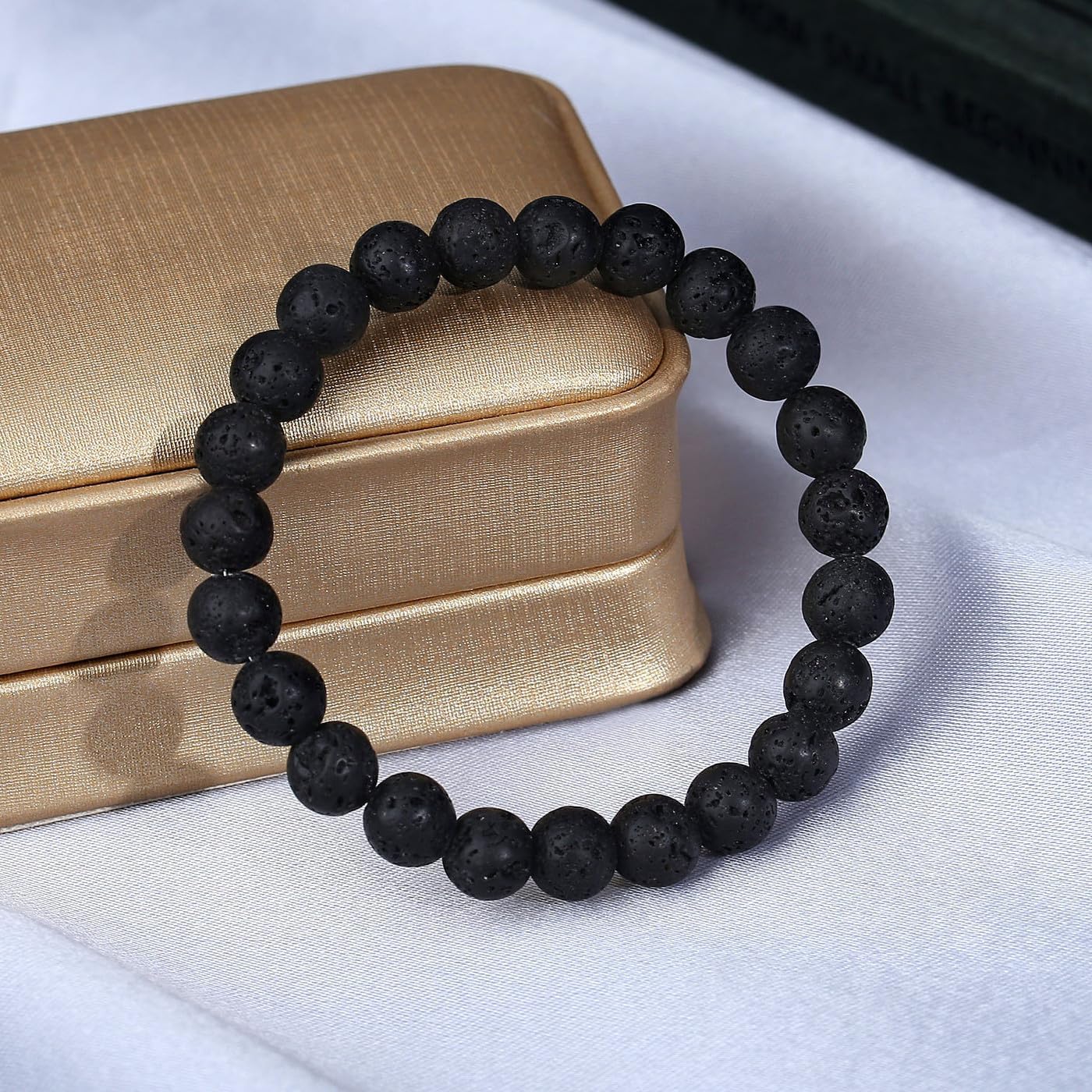 Detalle de XIANNVXI 8mm Perlenarmband – elastisch, Lavastein & Kristalle