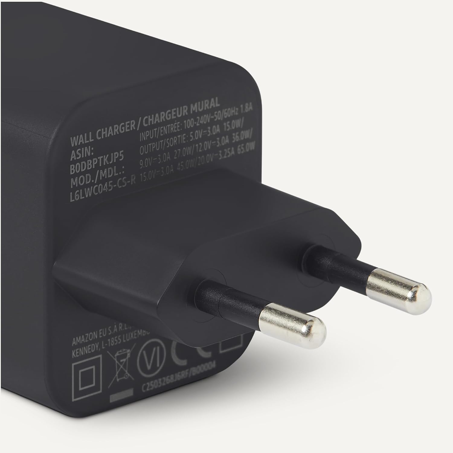Detalle de Amazon Basics USB-C 65W Ladegerät