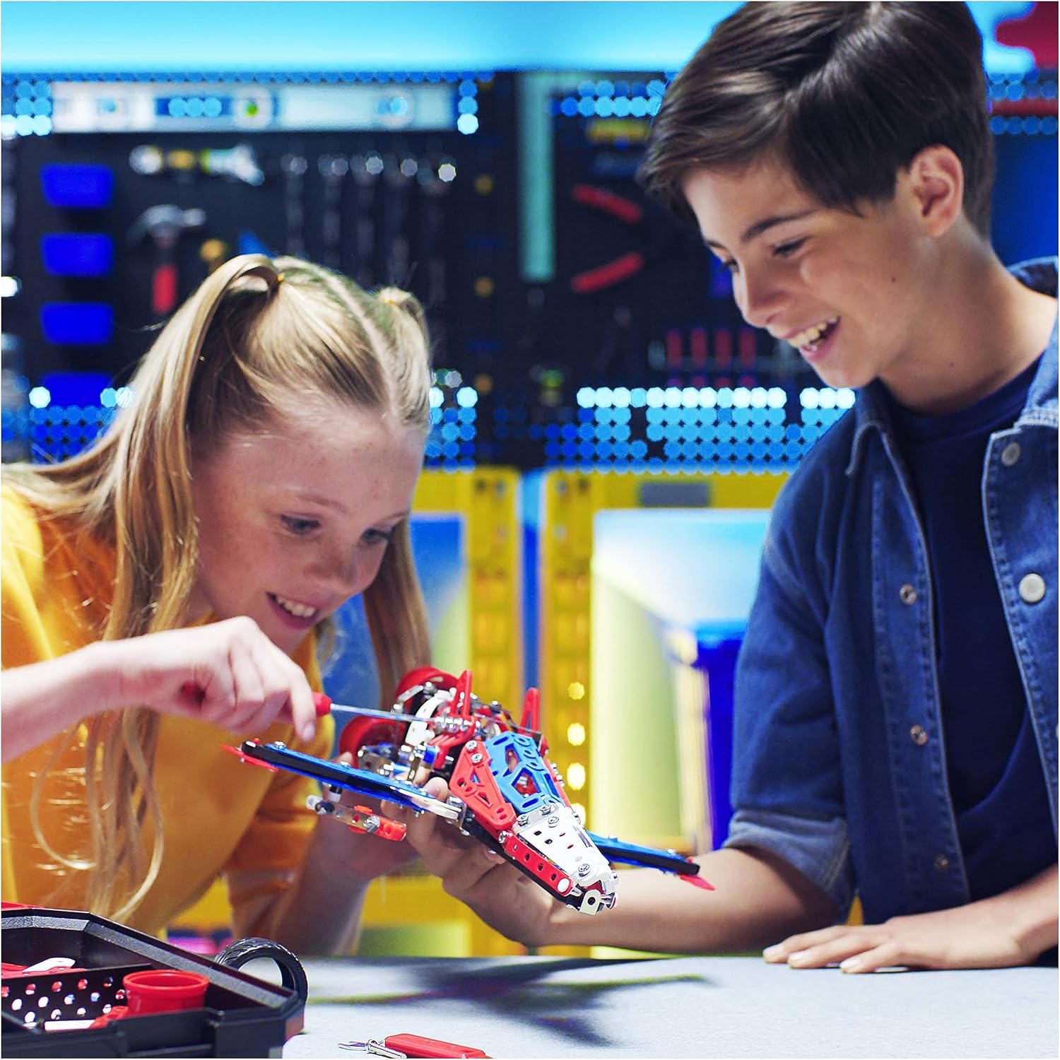 Detalle 2 de Meccano metal building set, 437 pieces