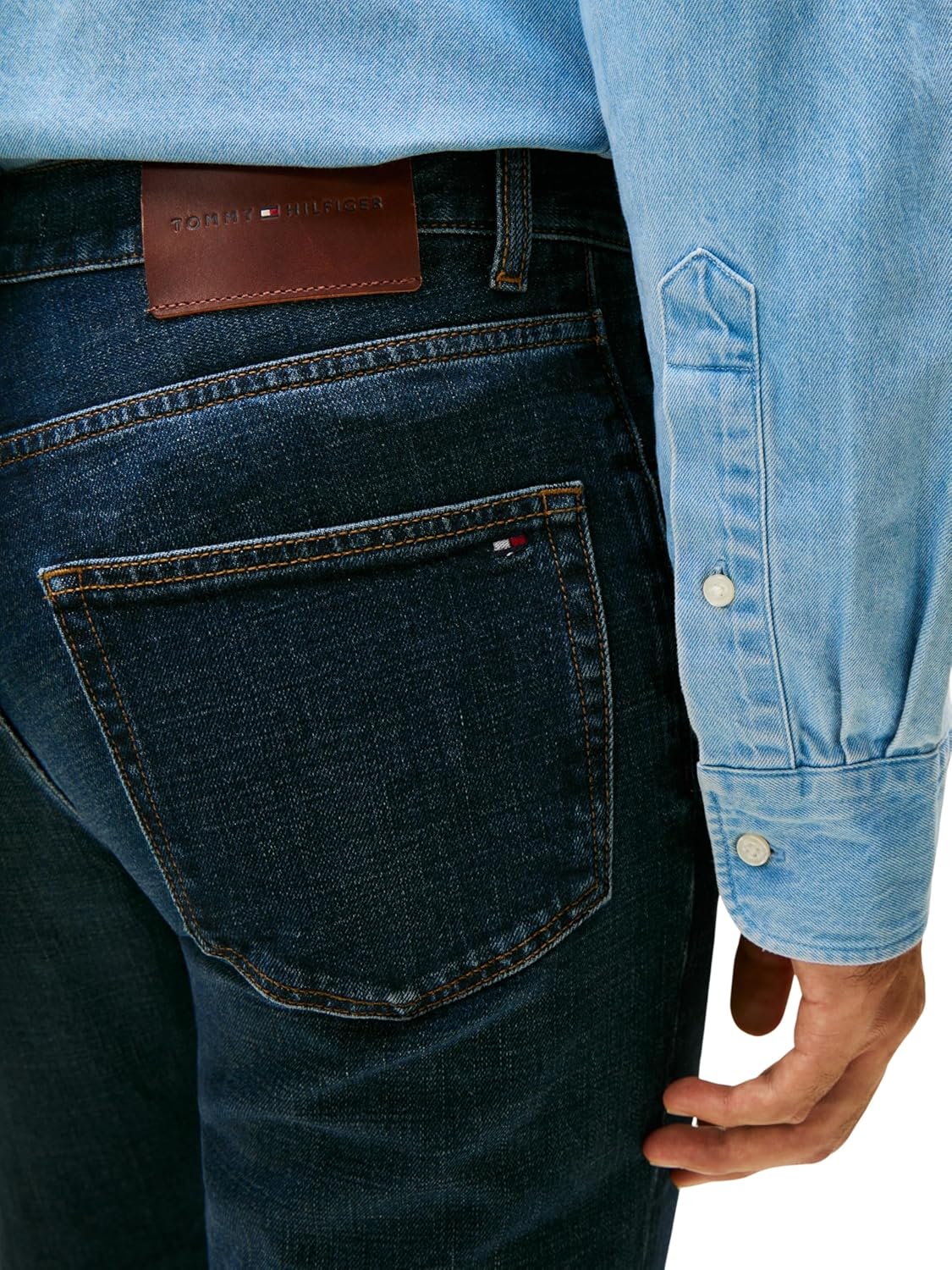 Thumbnail 2 de Tommy Hilfiger Uomo Jeans Denton Blacker Blue Straight Fit: denim elasticizzato dal taglio dritto