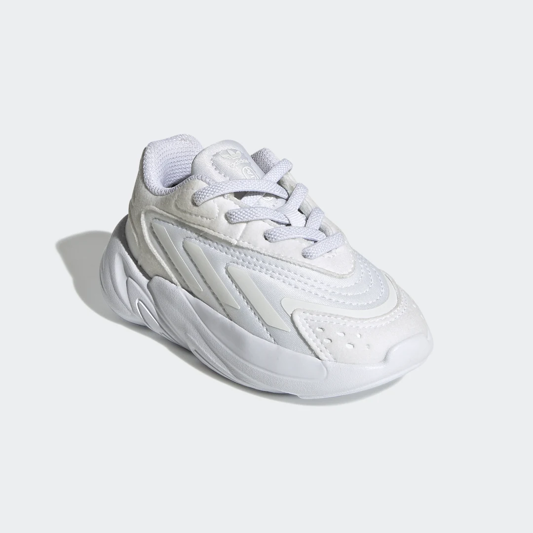 Thumbnail 3 de Zapatilla Ozelia de Adidas: comodidad y estilo blanco para uso diario