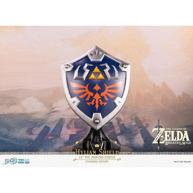 Detalle 2 de First 4 Figures: Estatua The Legend of Zelda Breath of the Wild Hylian Shield de 29 cm