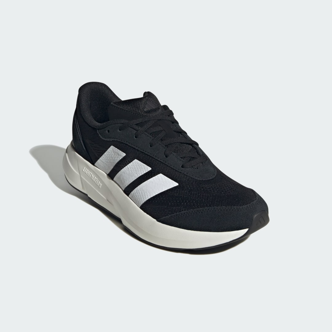 Detalle 2 de Zapatilla Lightshift de Adidas en negro: comodidad y estilo para uso diario