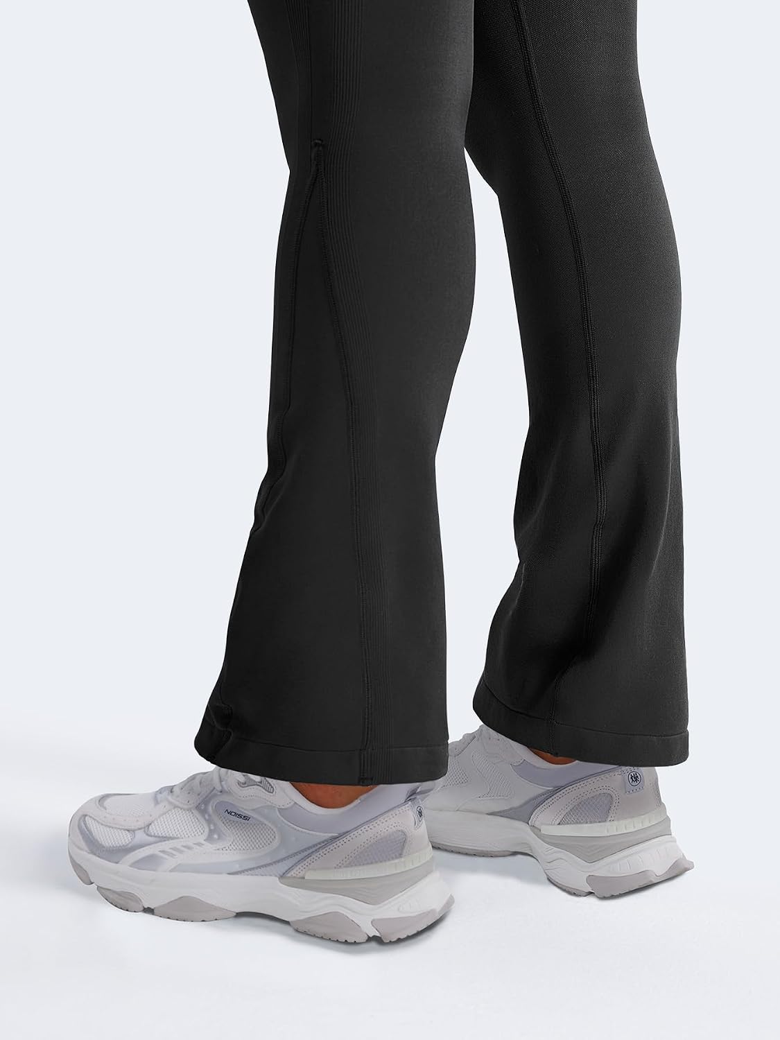 Thumbnail 4 de YEOREO Women's Mini Flare Butt-Lifting Leggings