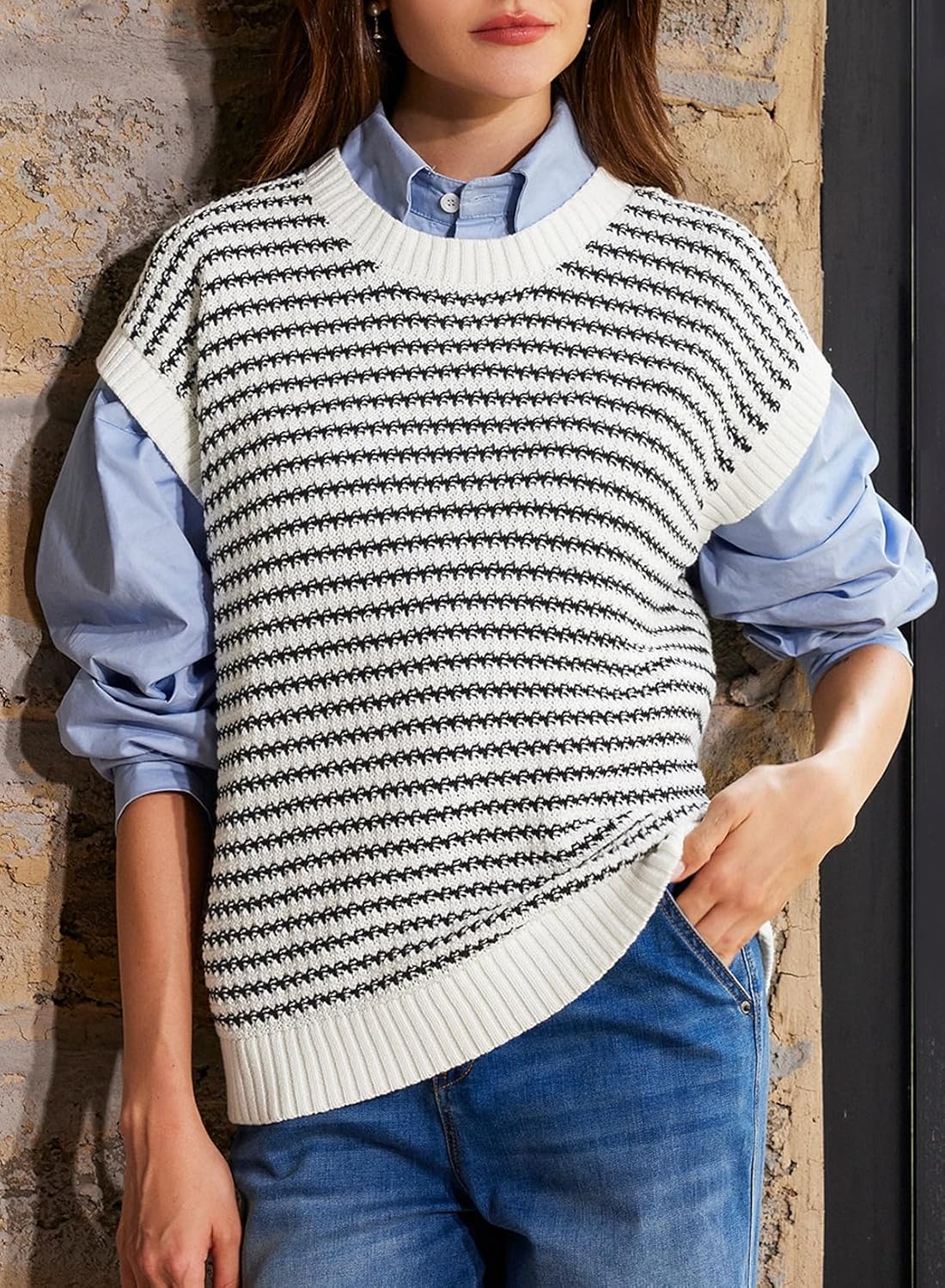 Thumbnail 1 de EVALESS Women’s Striped Sweater Vest Tank Top (Round Neck, Cap Sleeve)