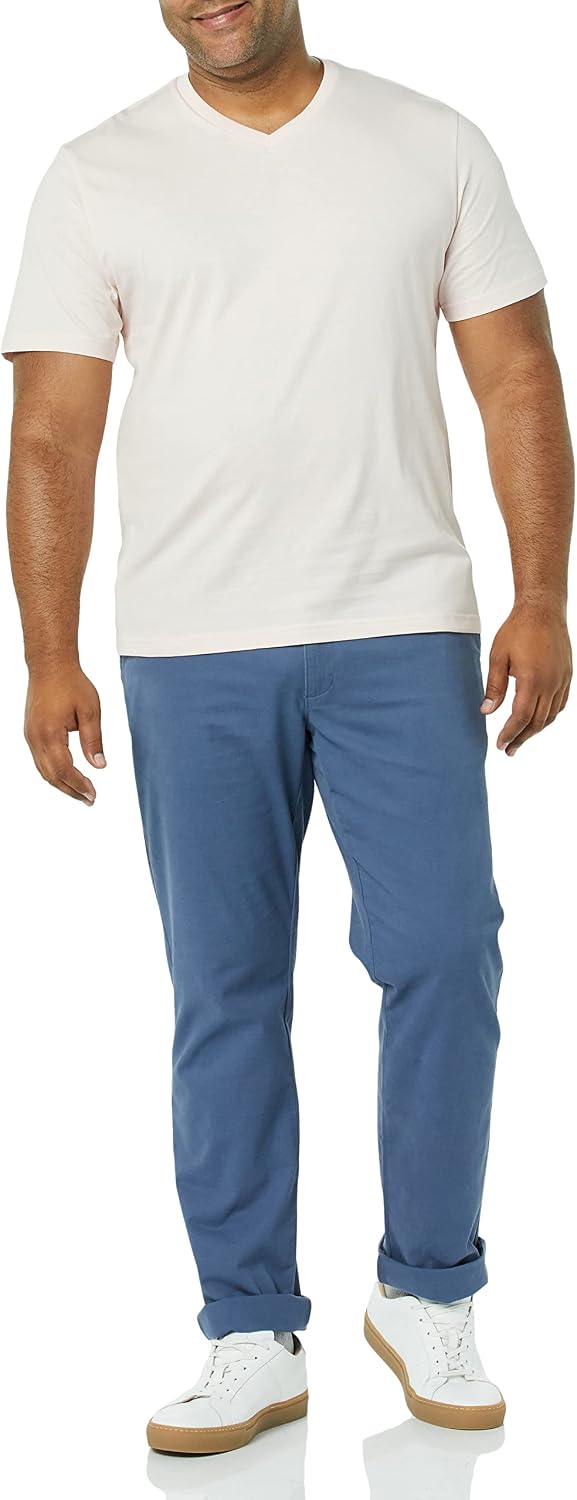 Detalle 2 de Amazon Essentials Herren Kurzärmlige T-Shirts mit V-Ausschnitt – Slim Fit, Basic
