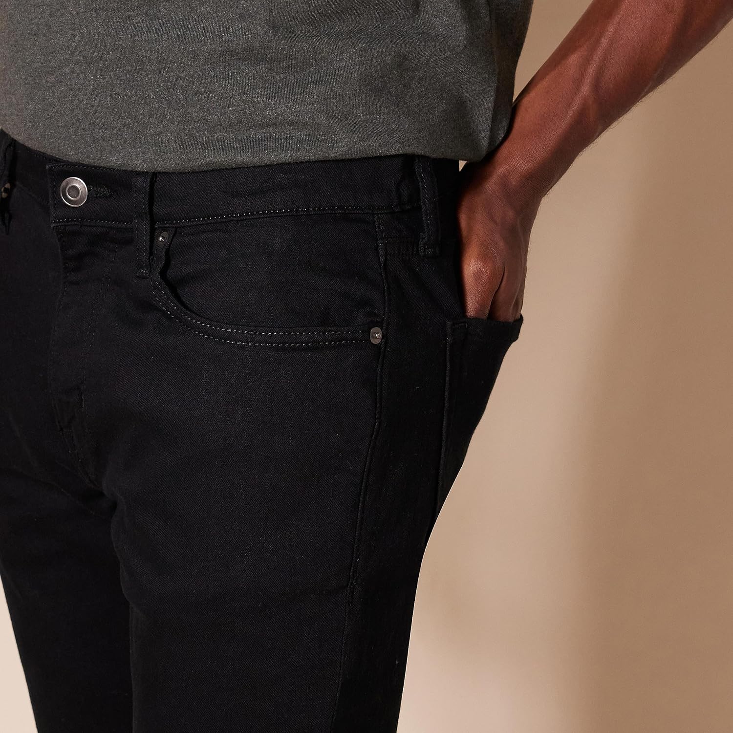 Thumbnail 2 de Amazon Essentials Men's Skinny-Fit Stretch Jeans - Discontinued Colours