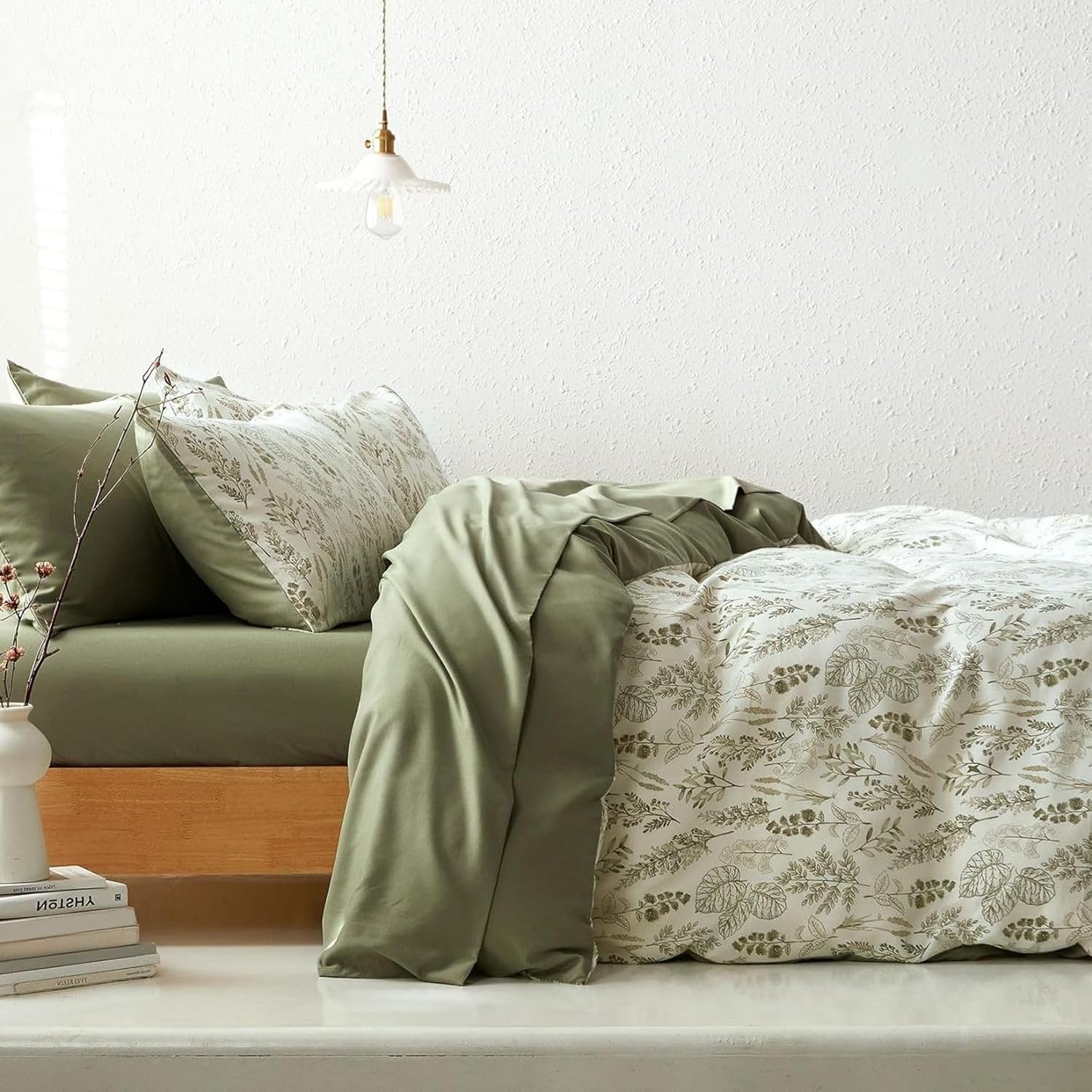 Detalle 2 de Tospass Housse de couette 220x240 cm microfibre vert olive à fleurs avec fermeture éclair et 2 taies 65x65 cm