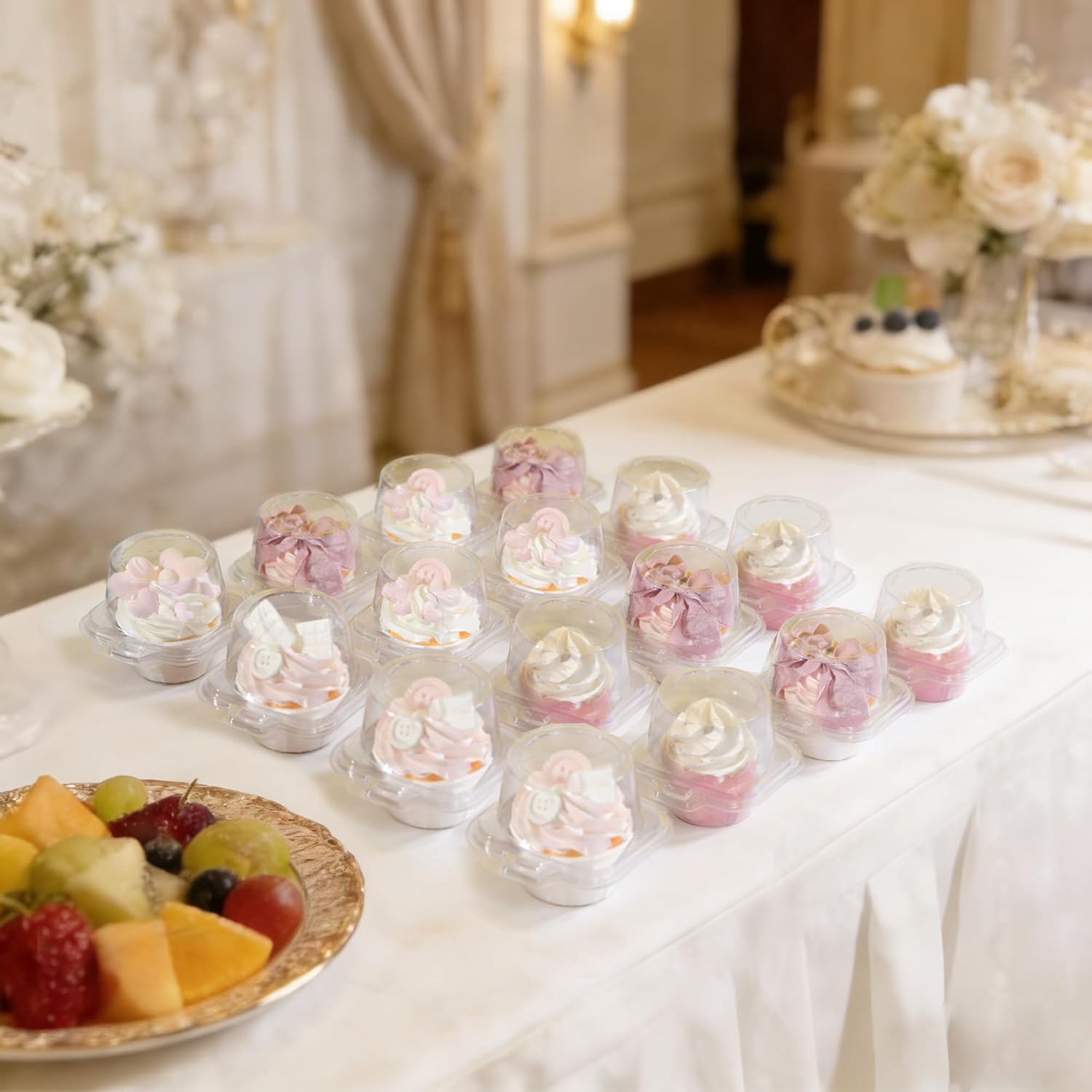 Detalle 2 de NPLUX 50 Cupcake Containers Stackable Dome 🍰