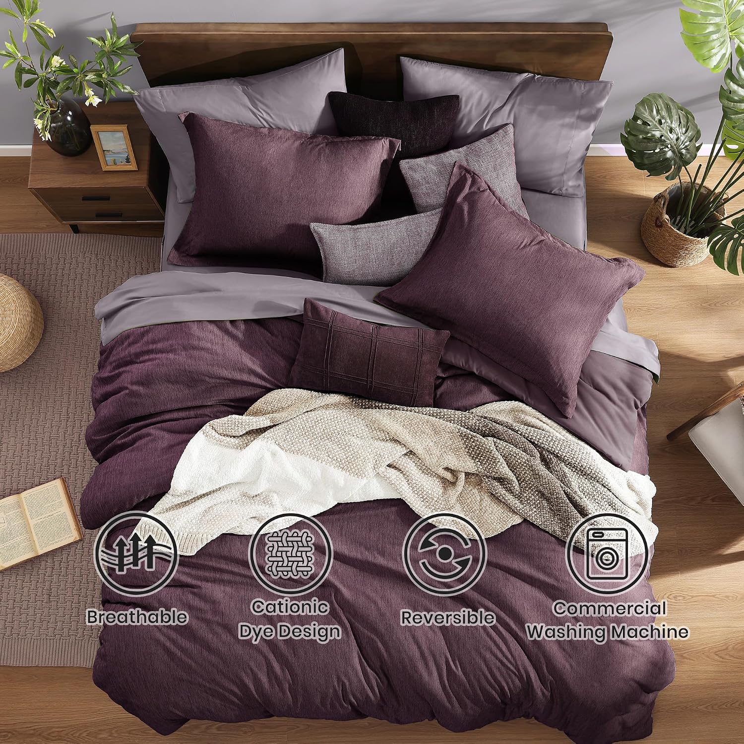 Detalle 2 de Monbix Super King Plus Comforter Set, 7-Piece Italian Plum Bedding