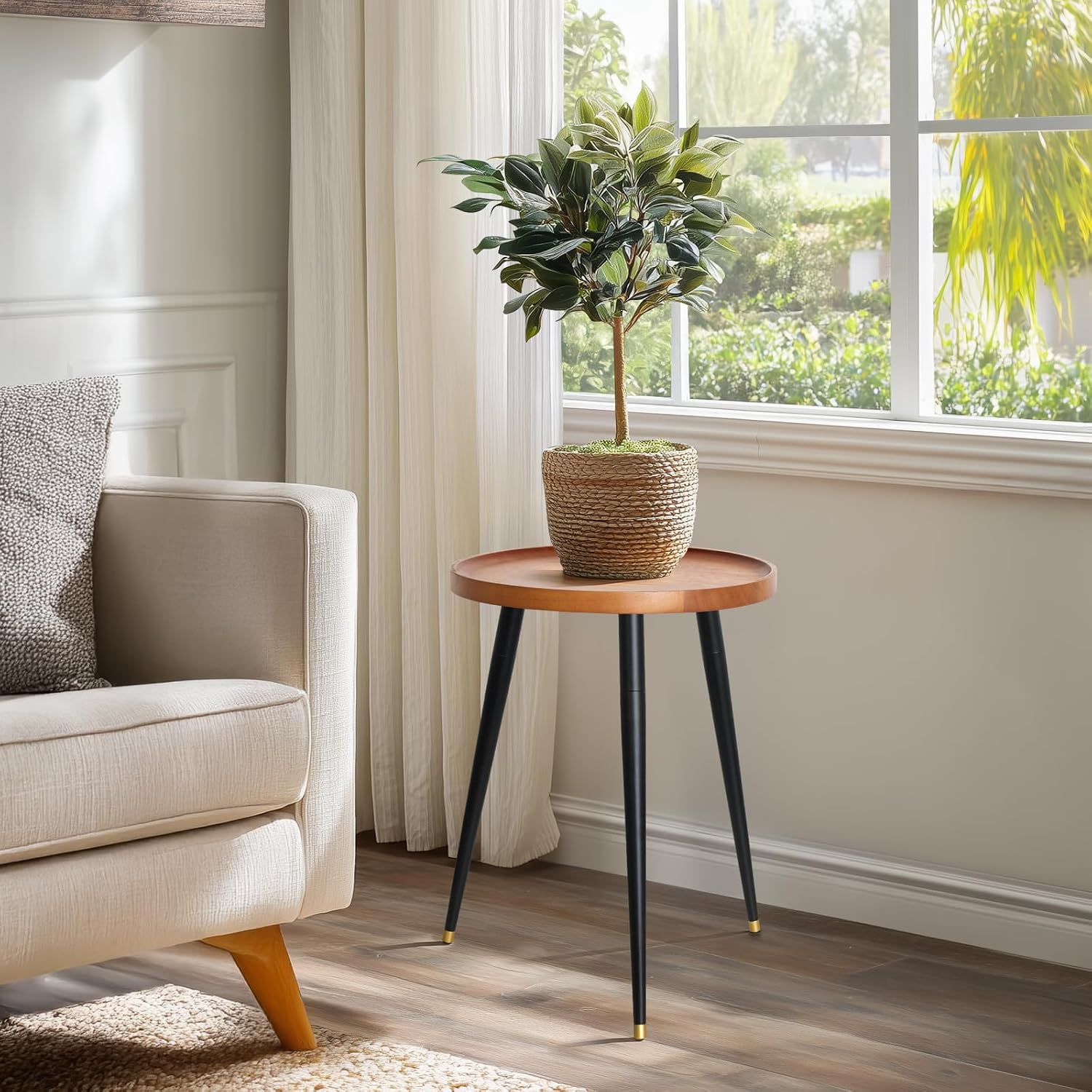 Detalle 2 de KINNARY Plant Stand, walnut wood