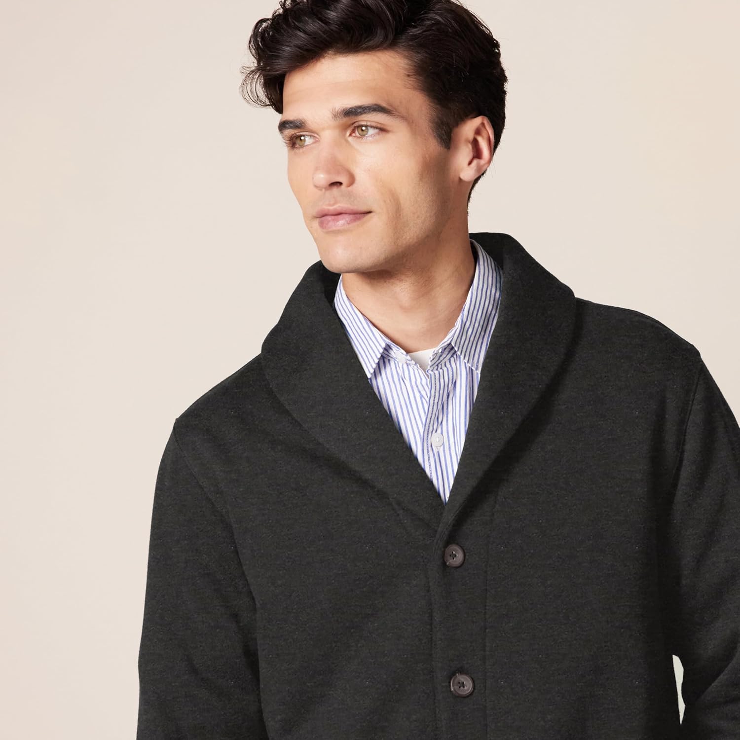 Thumbnail 3 de Amazon Essentials Men’s Long-Sleeve Fleece Shawl-Collar Cardigan