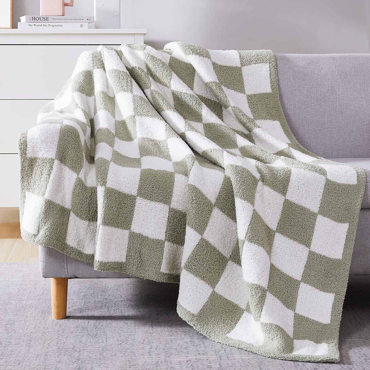 Thumbnail 2 de WRENSONGE Checkered Throw Blanket in Sage Green — soft cozy fluffy hand-made style for couch, bed, travel