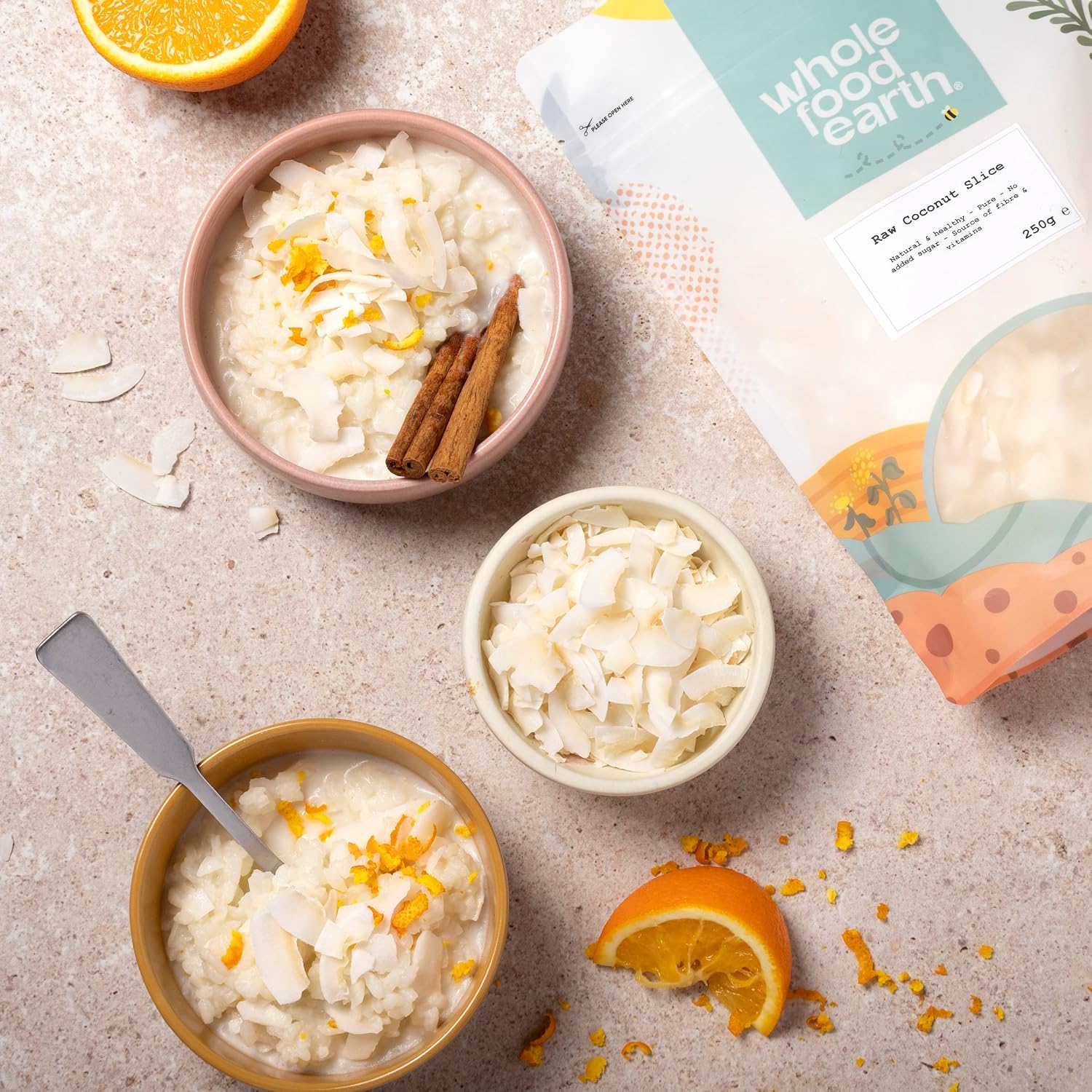 Detalle 2 de Wholefood Earth Rohe Kokosnuss-Scheiben, 1 kg – GMO frei, vegan, milchfrei, ohne Zuckerzusatz