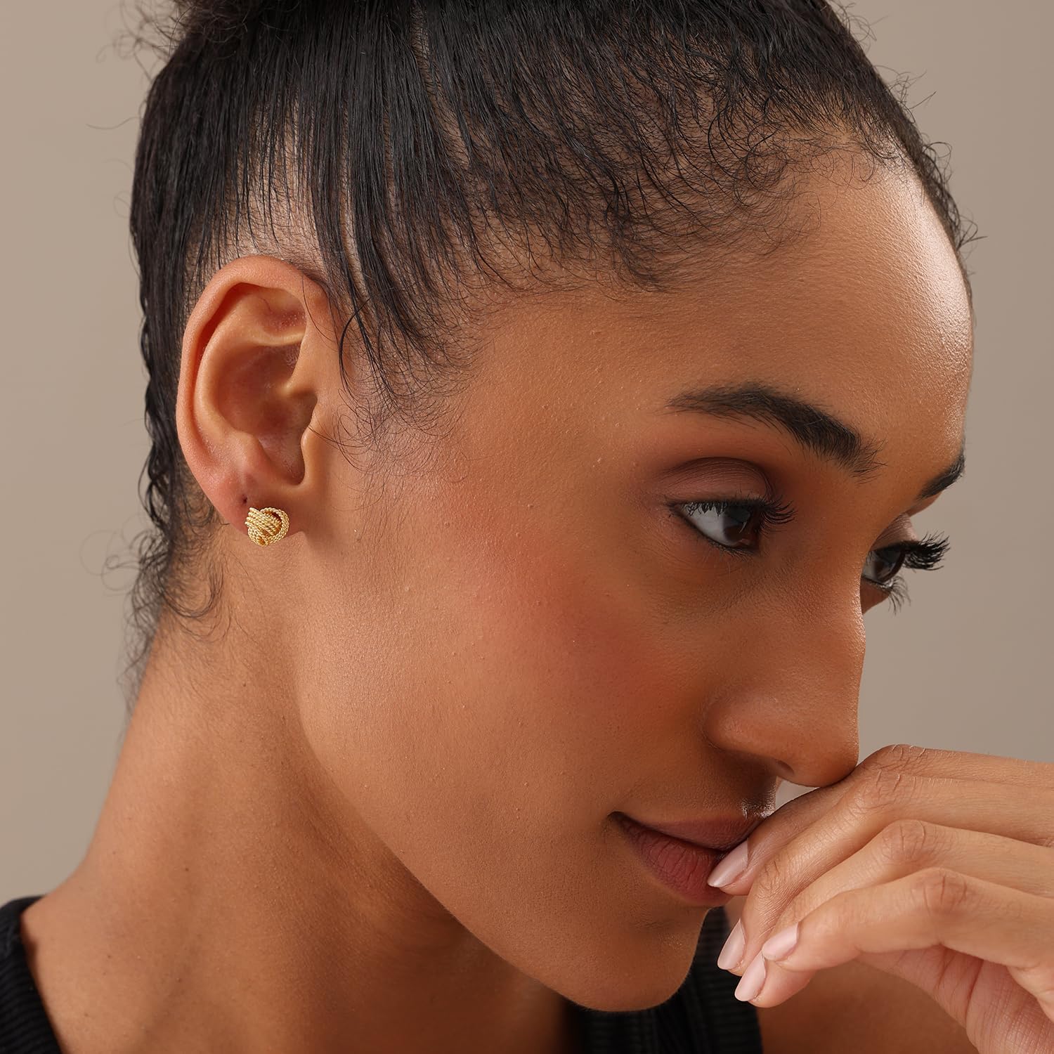 Detalle de LeCalla Love-Knoten Ohrring – 925 Sterling Silber, leicht verdreht