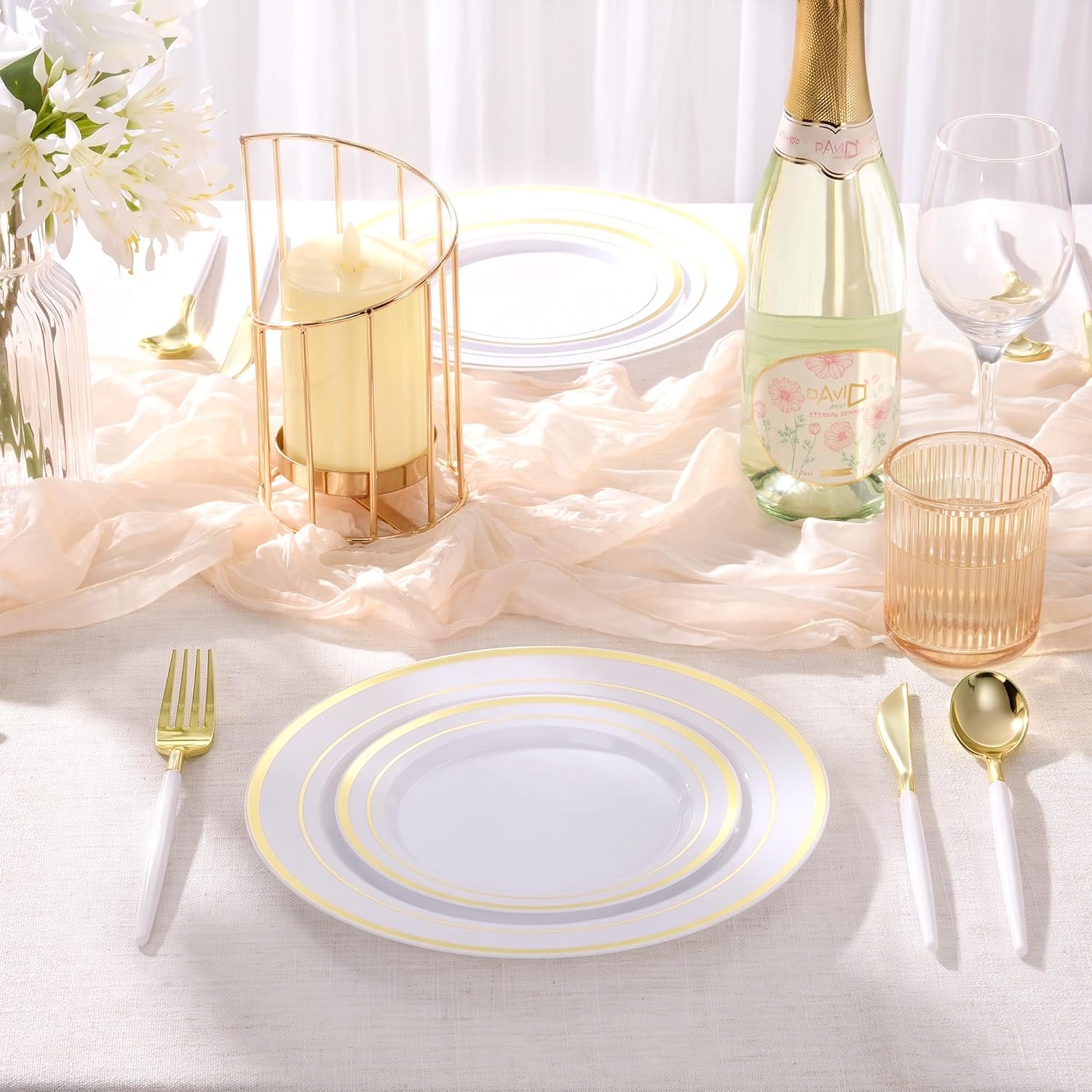 Detalle 2 de Goodluck LJDCS-90/150 Plastic Cutlery Set, 150 Pieces in White and Gold