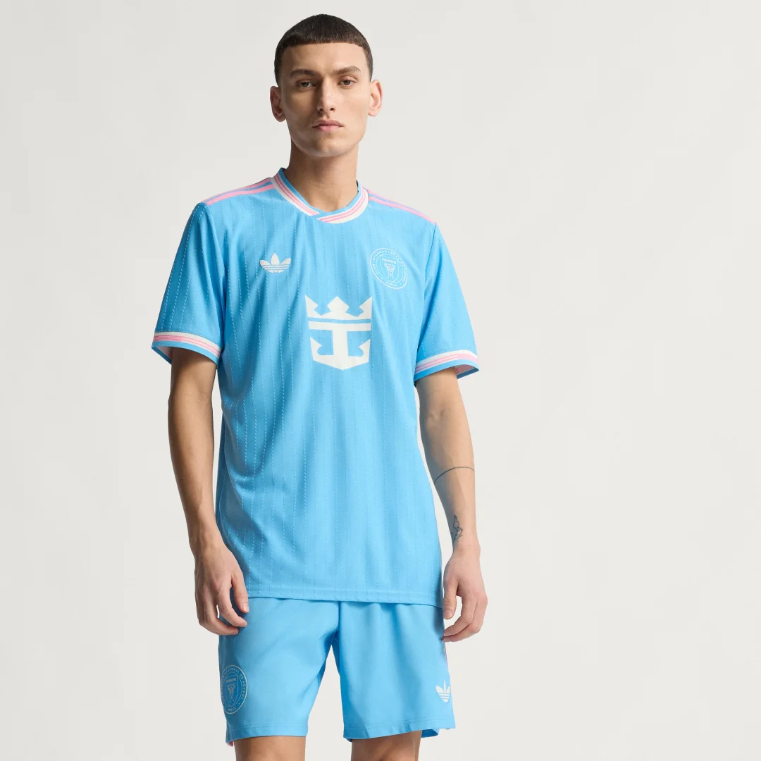 Detalle de Camiseta auténtica tercera equipación Inter Miami CF 25/26 de Adidas: opinión y uso práctico