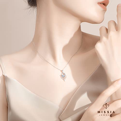 Thumbnail 3 de Missia Moissanite S925 Silver Necklace in Walnut Gift Box — 1.0ct Pendant