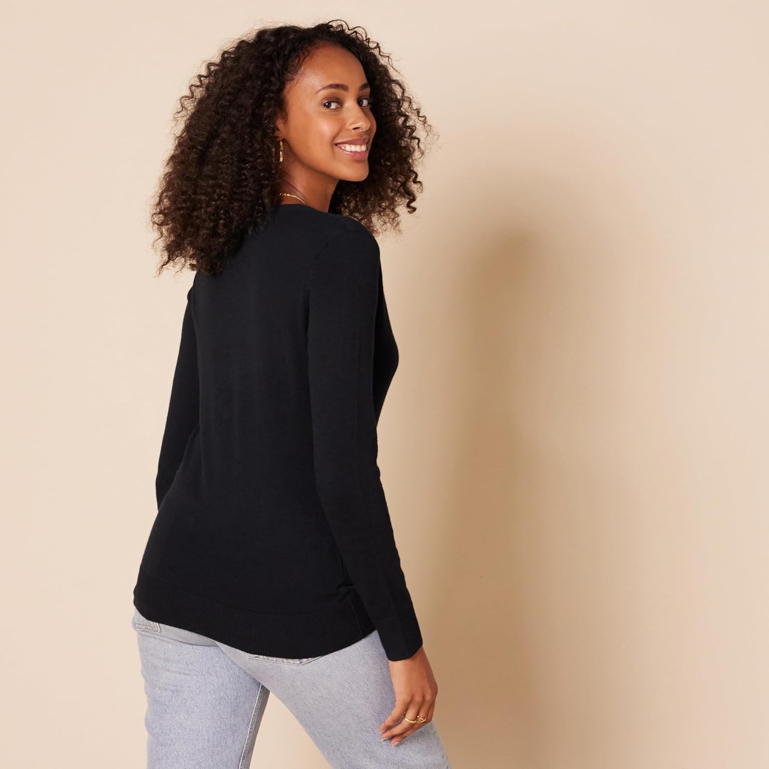 Detalle de Amazon Essentials Women's Lightweight V-Neck