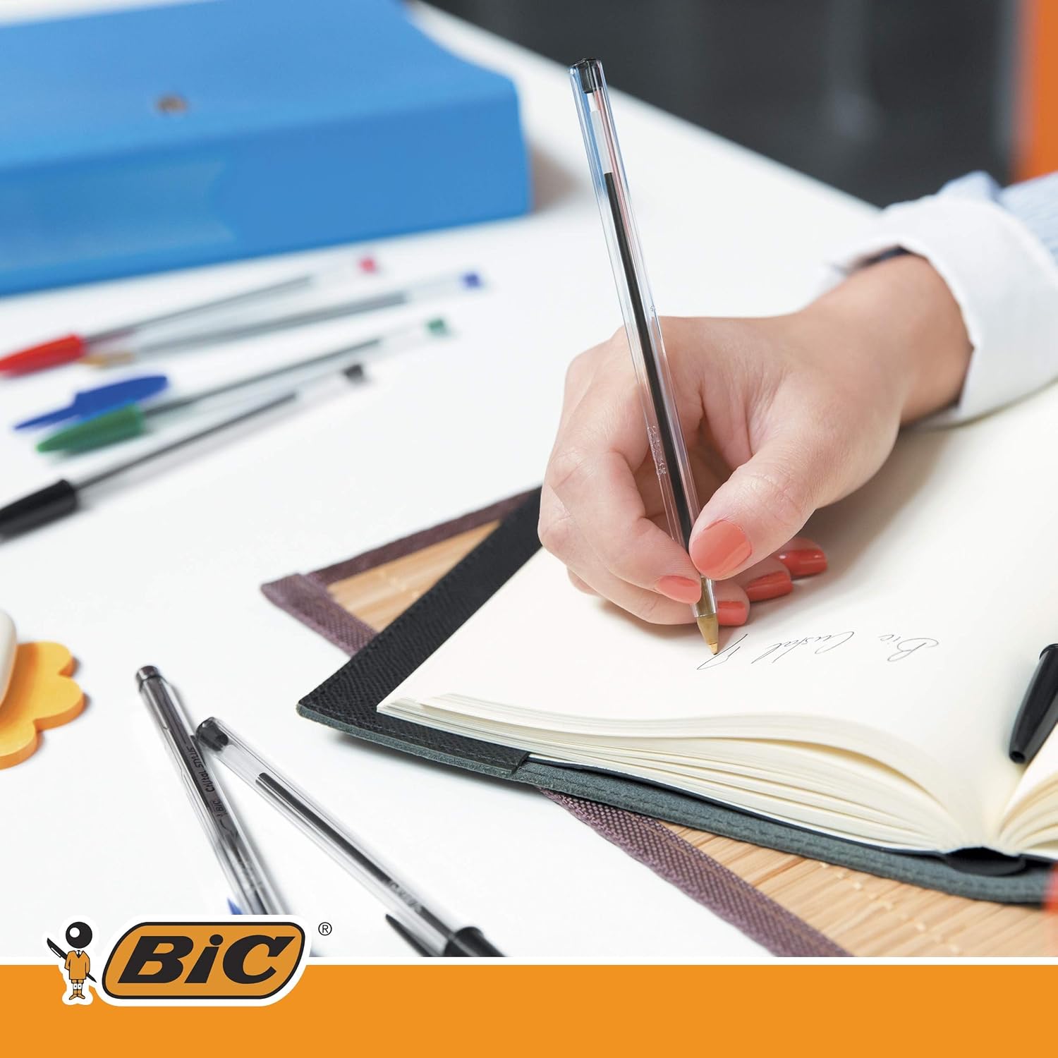 Thumbnail 3 de BIC Cristal Ballpoint Pen Pack of 50 (837360 Medium) – Blue