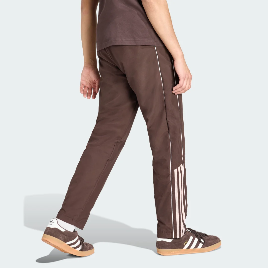 Detalle de Adidas Pantalón Half Stripes marrón