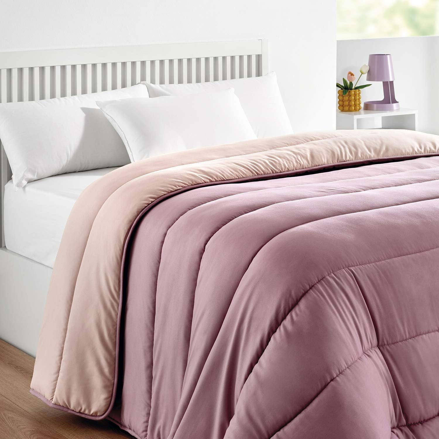 Thumbnail 1 de Couette PIKOLIN tempérée 240 x 220 cm (300 g) réversible en Fibre Ecolofil, toucher plume bicolore mauve