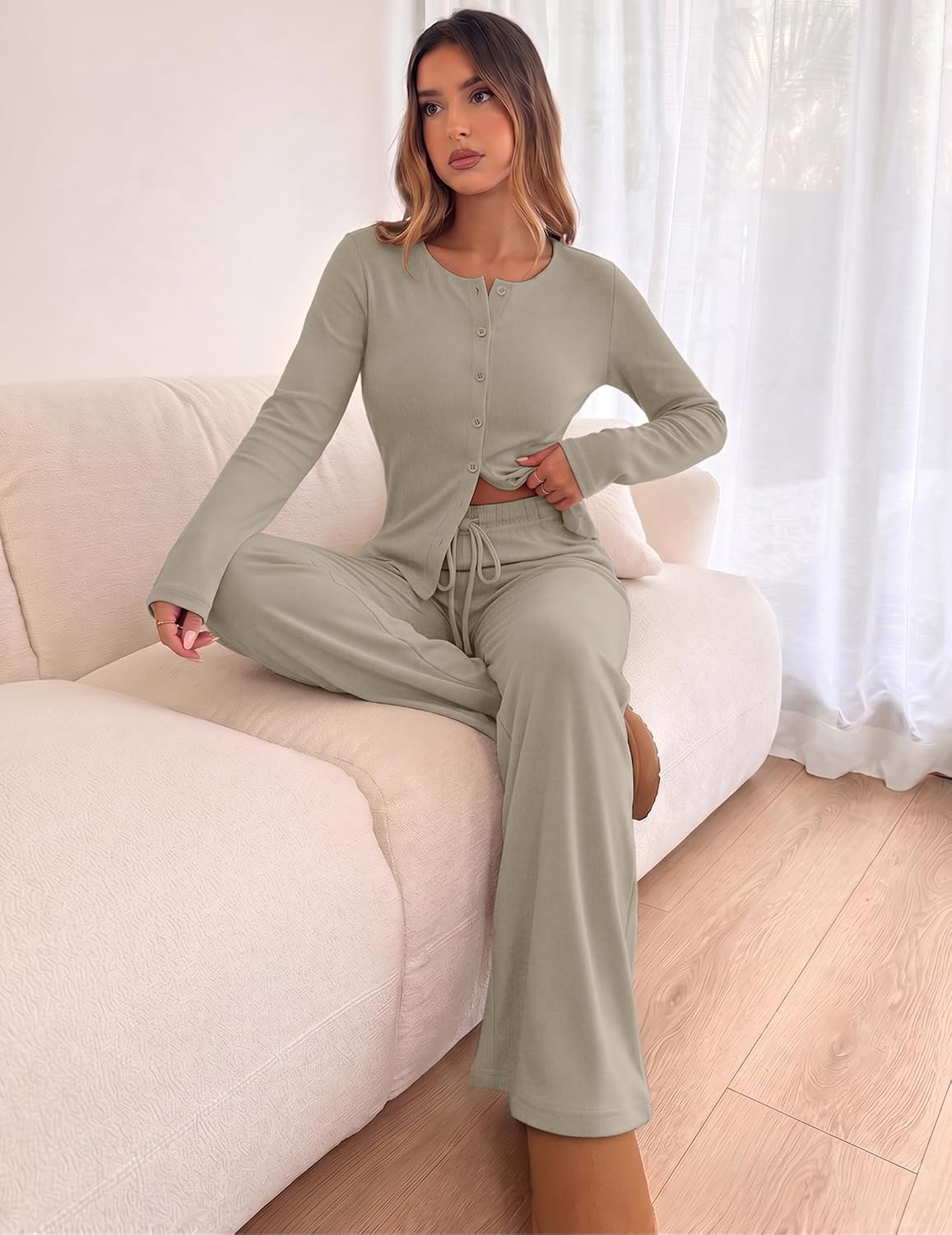 Detalle 2 de Sampeel Women's Two-Piece Lounge Set with Button-Front Top and Wide-Leg Pants