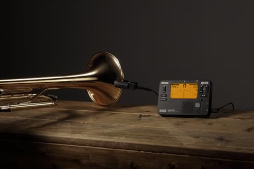 Detalle de Korg TM70T: Kombiniertes Metronom- und Stimmgerät in kompakter Bauweise – Schwarz