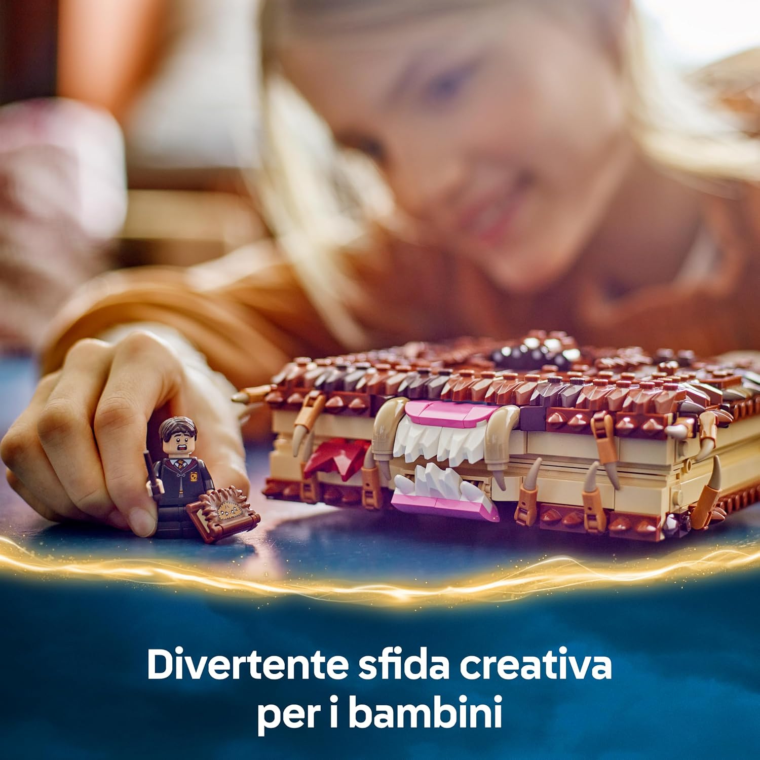 Detalle de LEGO Harry Potter Il Libro Mostro dei Mostri Azzanna-te: il set interattivo 76449 con Neville Longbottom