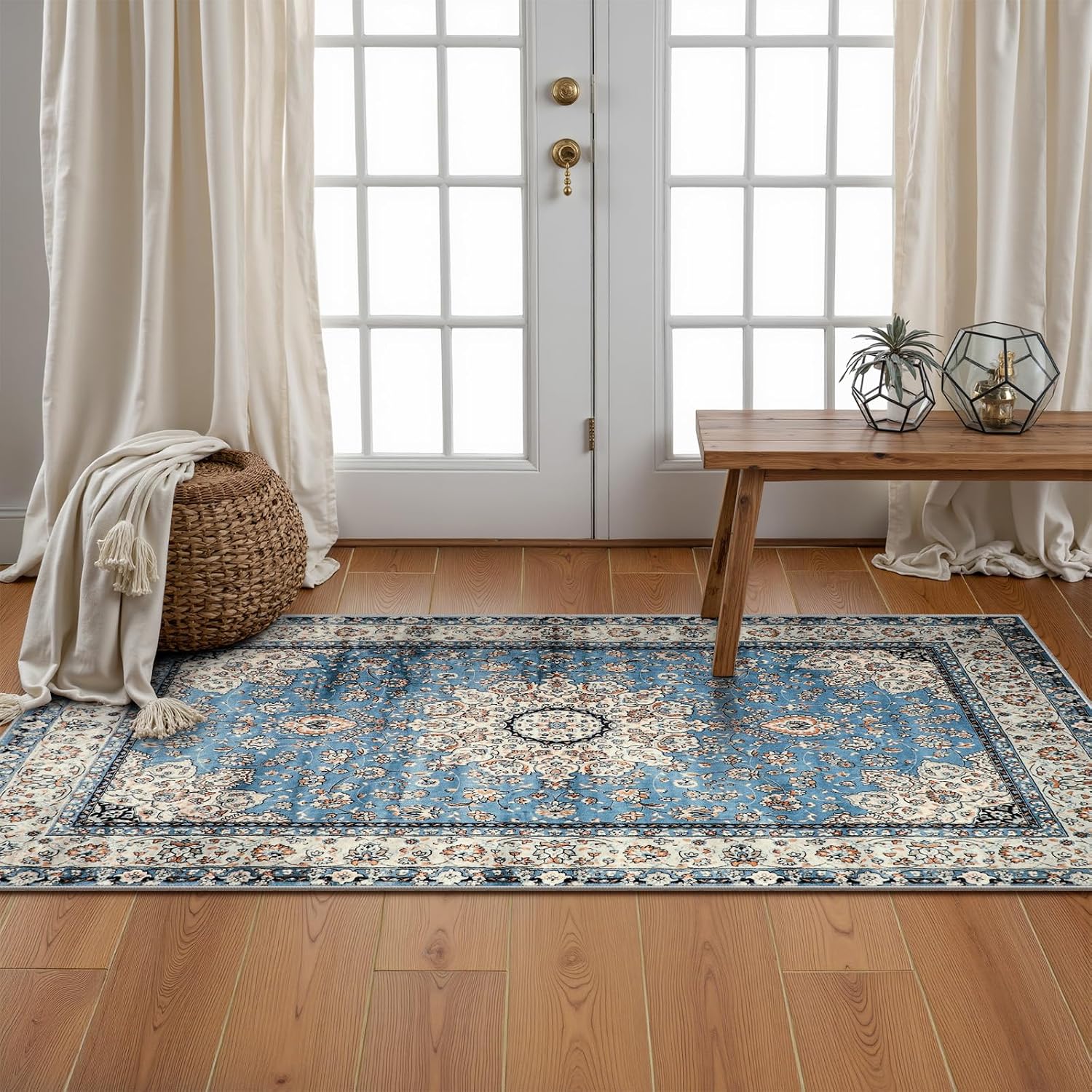 Detalle 2 de Lahome Felice Oriental Floral Medallion Runner Rug, Blue Low-Pile Faux Wool