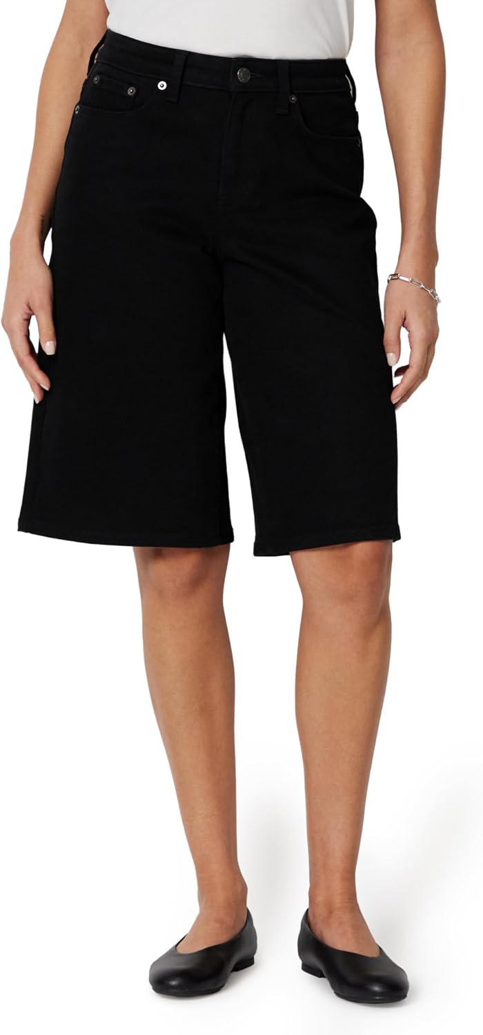 Detalle de Amazon Essentials Women's Relaxed-Fit Mid-Rise Denim Bermuda Shorts