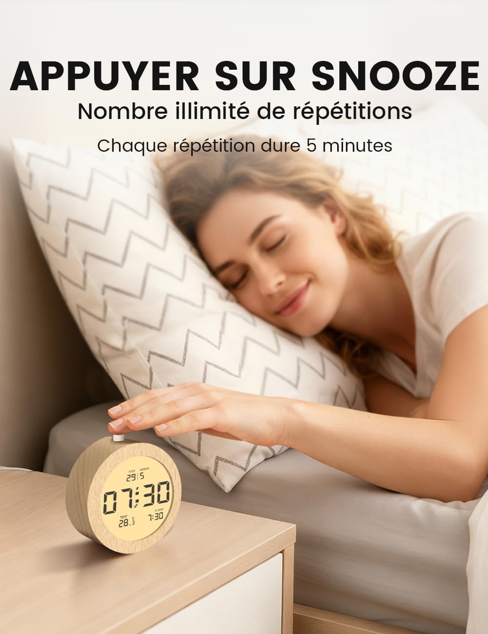 Detalle 2 de aboveClock Réveil Numérique bois 9,6 cm