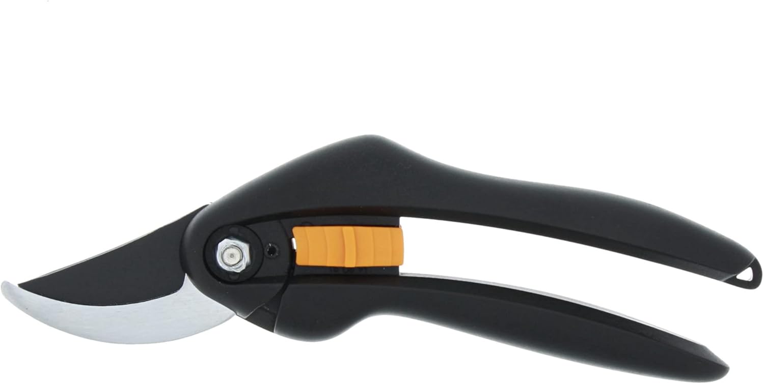 Detalle de Fiskars Bypass-Gartenschere P26 – 20 cm, Antihaftbeschichtet, für frische Äste bis Ø 2,2 cm
