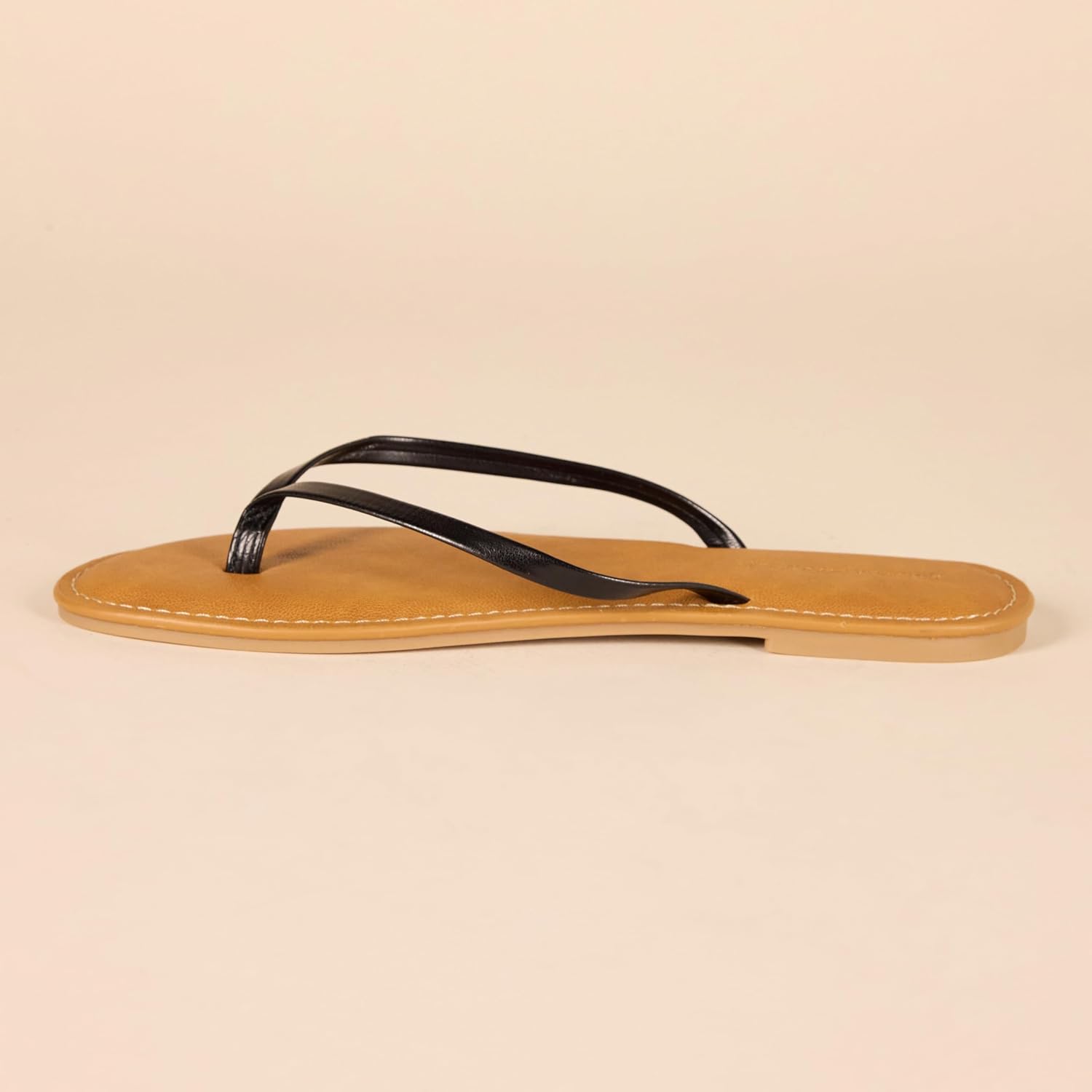 Thumbnail 1 de Amazon Essentials Damen Zehensandale – bequeme, minimalistischer Sommerschuh mit Memory-Foam-Innensohle