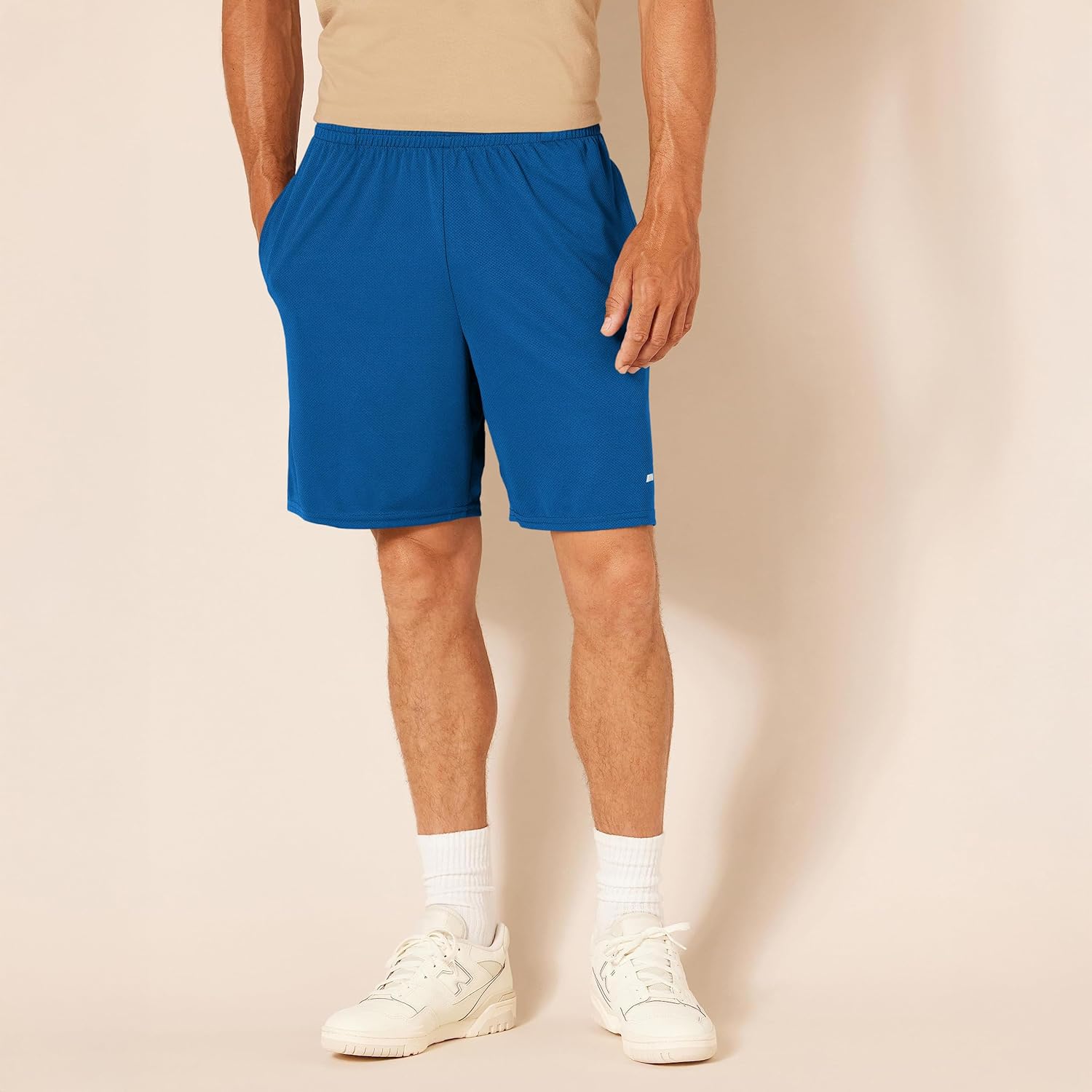 Thumbnail 1 de Amazon Essentials Herren Basketball-Performance-Trainingsshorts (Relaxed Fit), 20,3 cm Innennaht, 2er-Pack