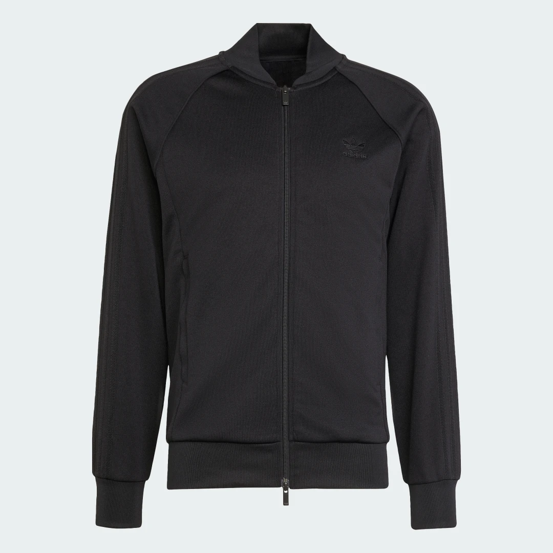 Detalle 2 de Chaqueta SST Adicolor Classics de Adidas (color negro) — estilo clásico y versatilidad