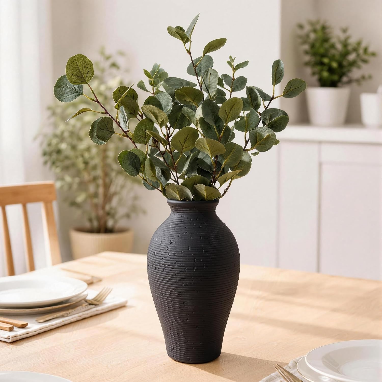 Detalle de Ceramic Flower Vase, 9.65-Inch Tall