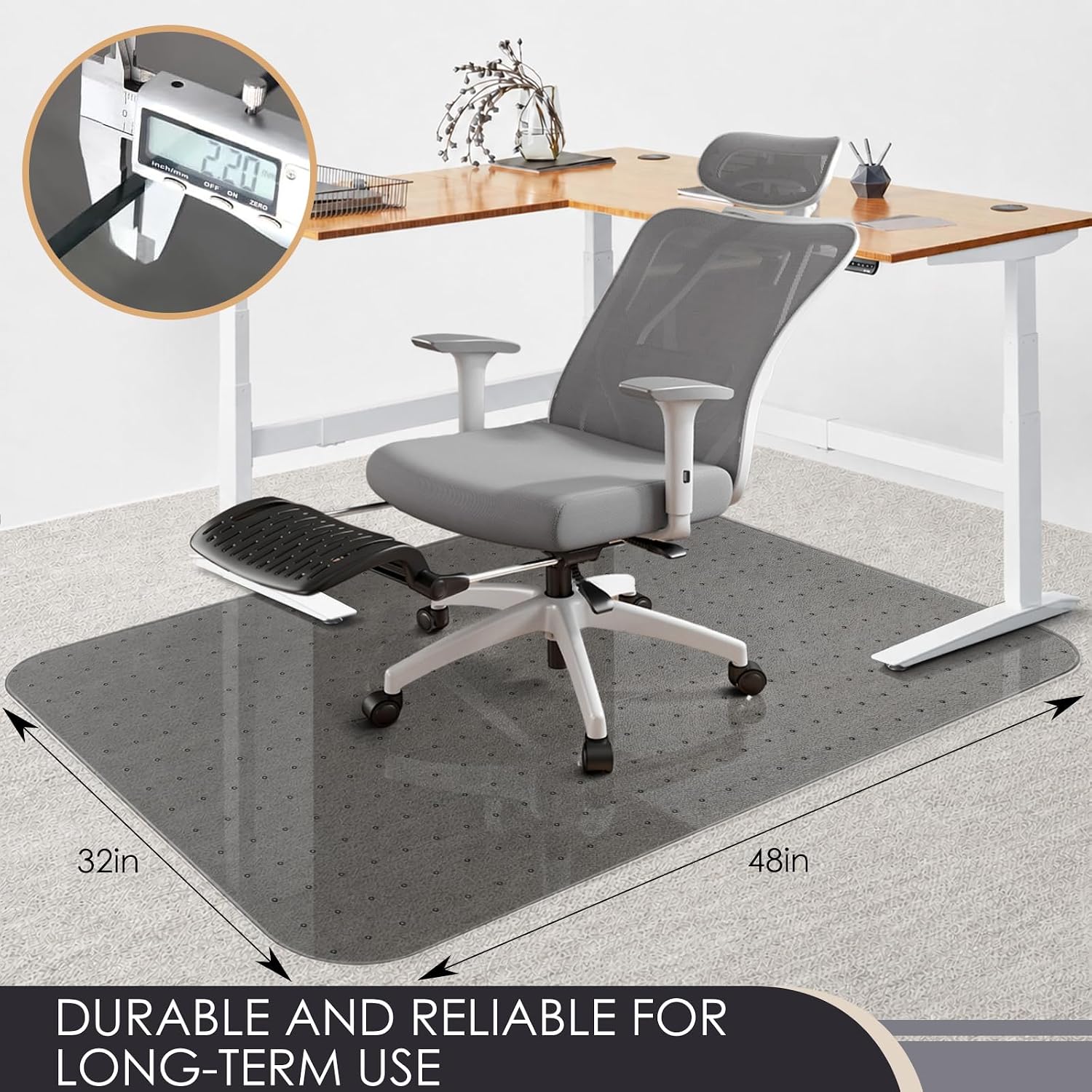Detalle de Kuyal 32" x 48" PET Chair Mat for Carpet, Gray, 0.09" Thick