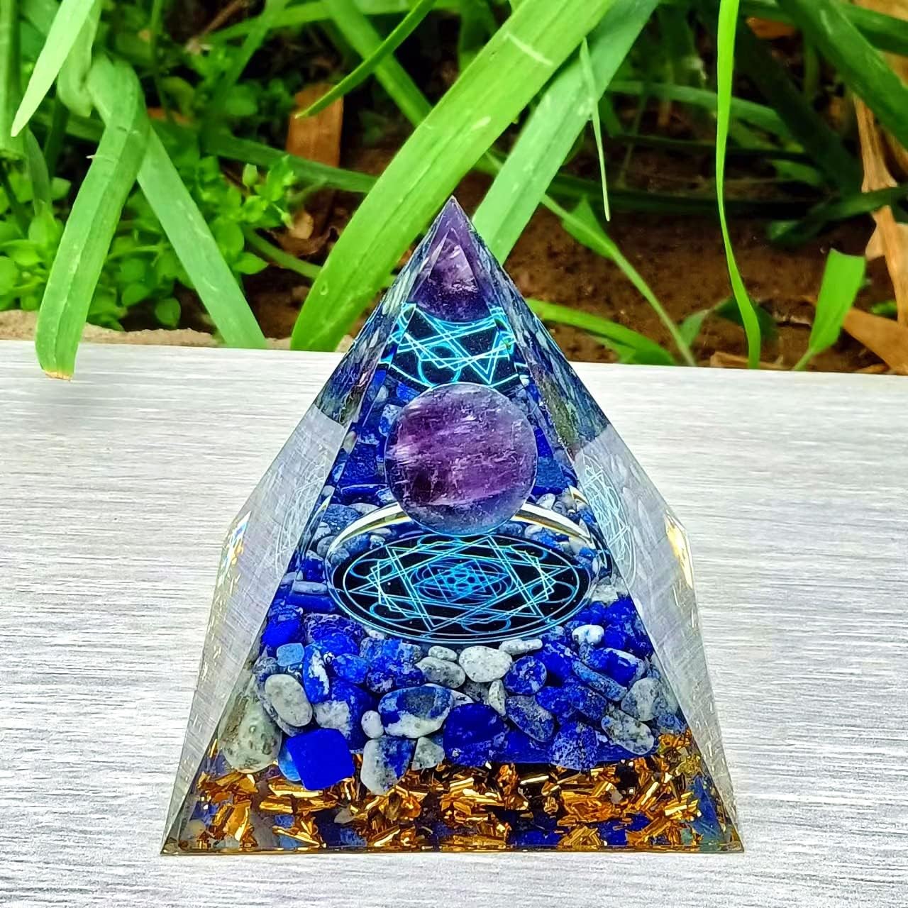 Thumbnail 3 de ycyingcheng 6CM Pyramid Crystal Energy Tower