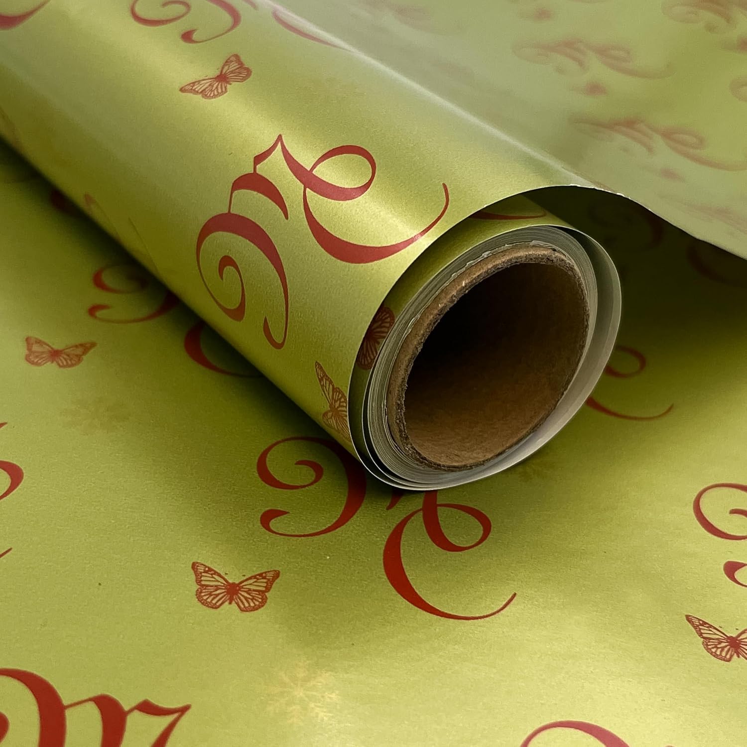 Detalle 2 de Mariah Carey MC Wrapping Paper