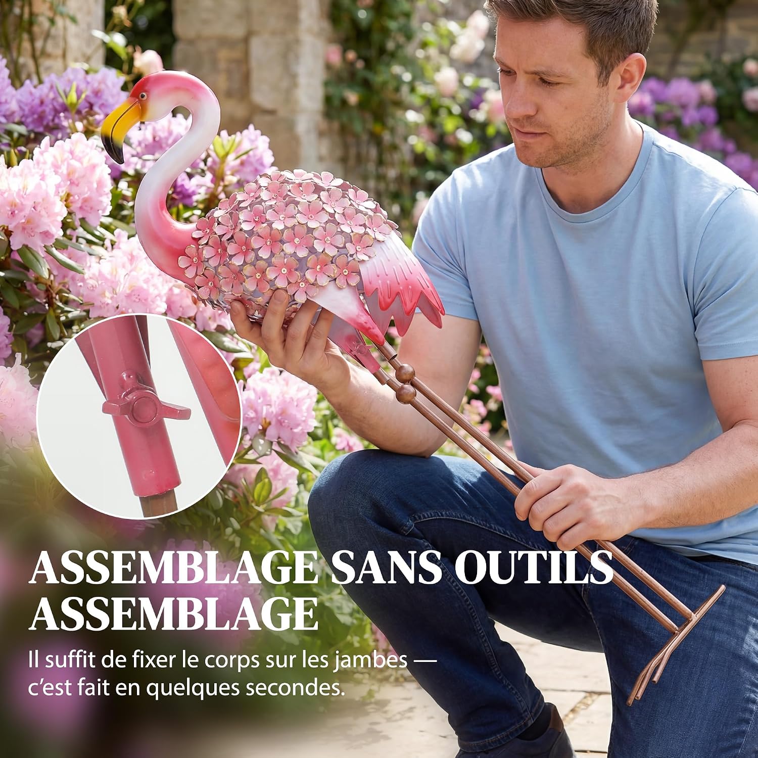 Detalle de Outsunny 84J-156V00MX metalen flamingo-tuinbeeld met bloemenmotief, rood