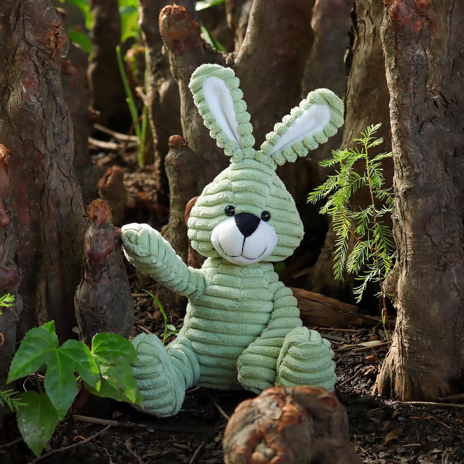 Detalle de Apricot Little Green Bunny Plush Corduroy Rabbit – Soft, Handcrafted Plush for Kids