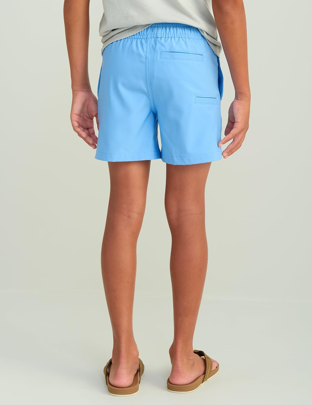 Detalle de HUK Girls' Pursuit Volley Short: Quick-Dry Fishing Shorts for Kids